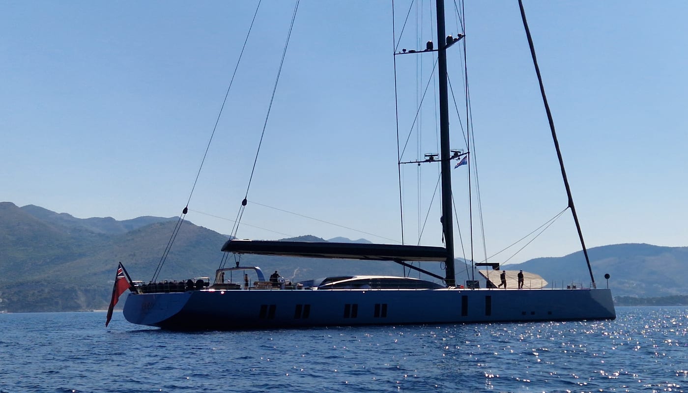 Yacht charter Dubrovnik vs day boat rental comparison Quicksilver