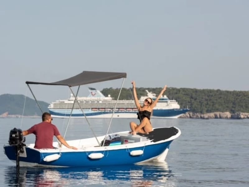 Pasara small boat rental Dubrovnik no license required