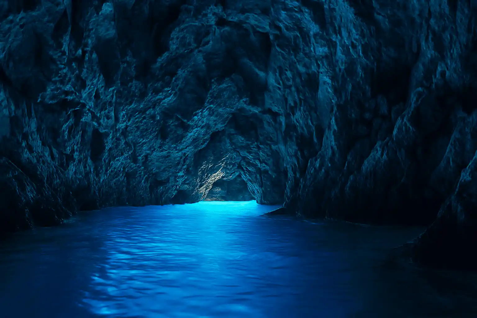 Blue Cave Visit Timing